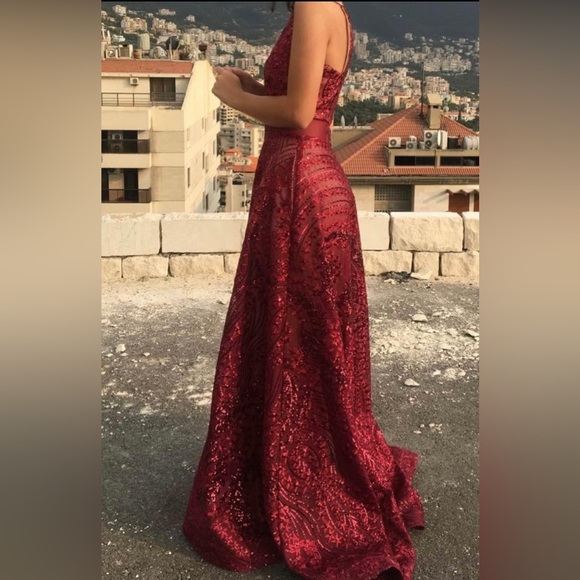 Event dress/prom - Picture 2 of 7